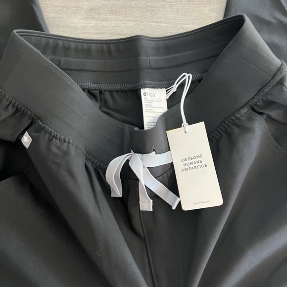 FIGS  Zamora Jogger Scrub Pant - Picture 6 of 7